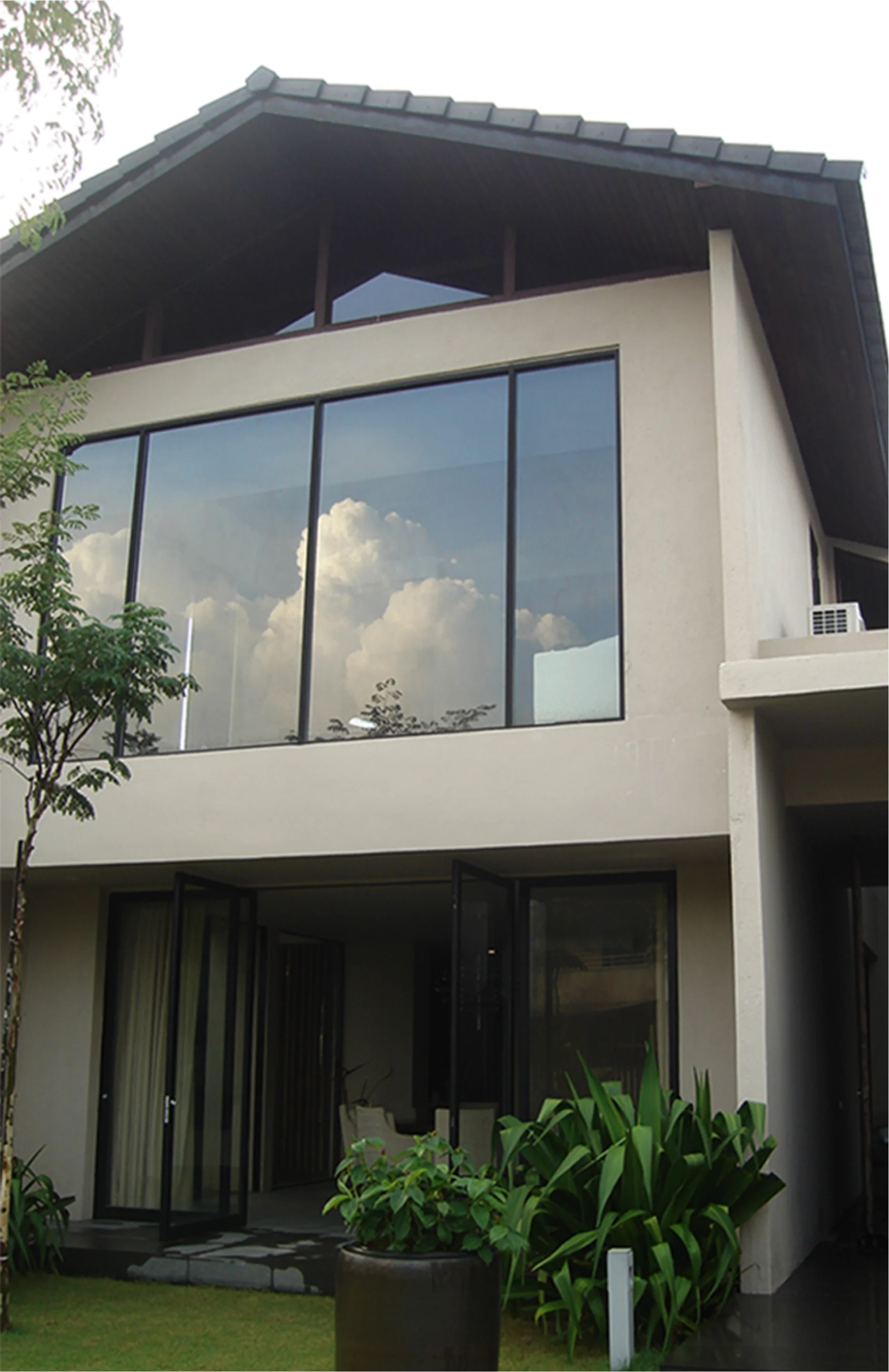 Dynamic Content Image